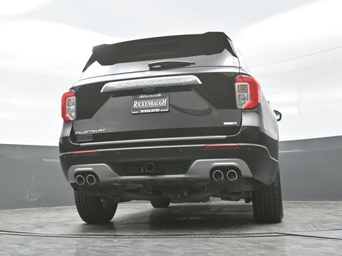Used 2020 Ford Explorer Platinum w/ Premium Technology Package AWD/4WD image 30