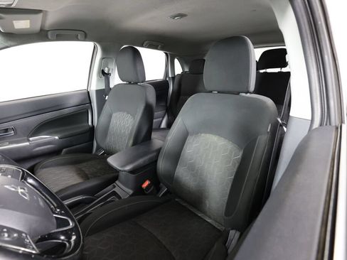 Used 2021 Mitsubishi Outlander Sport SE AWD/4WD image 11