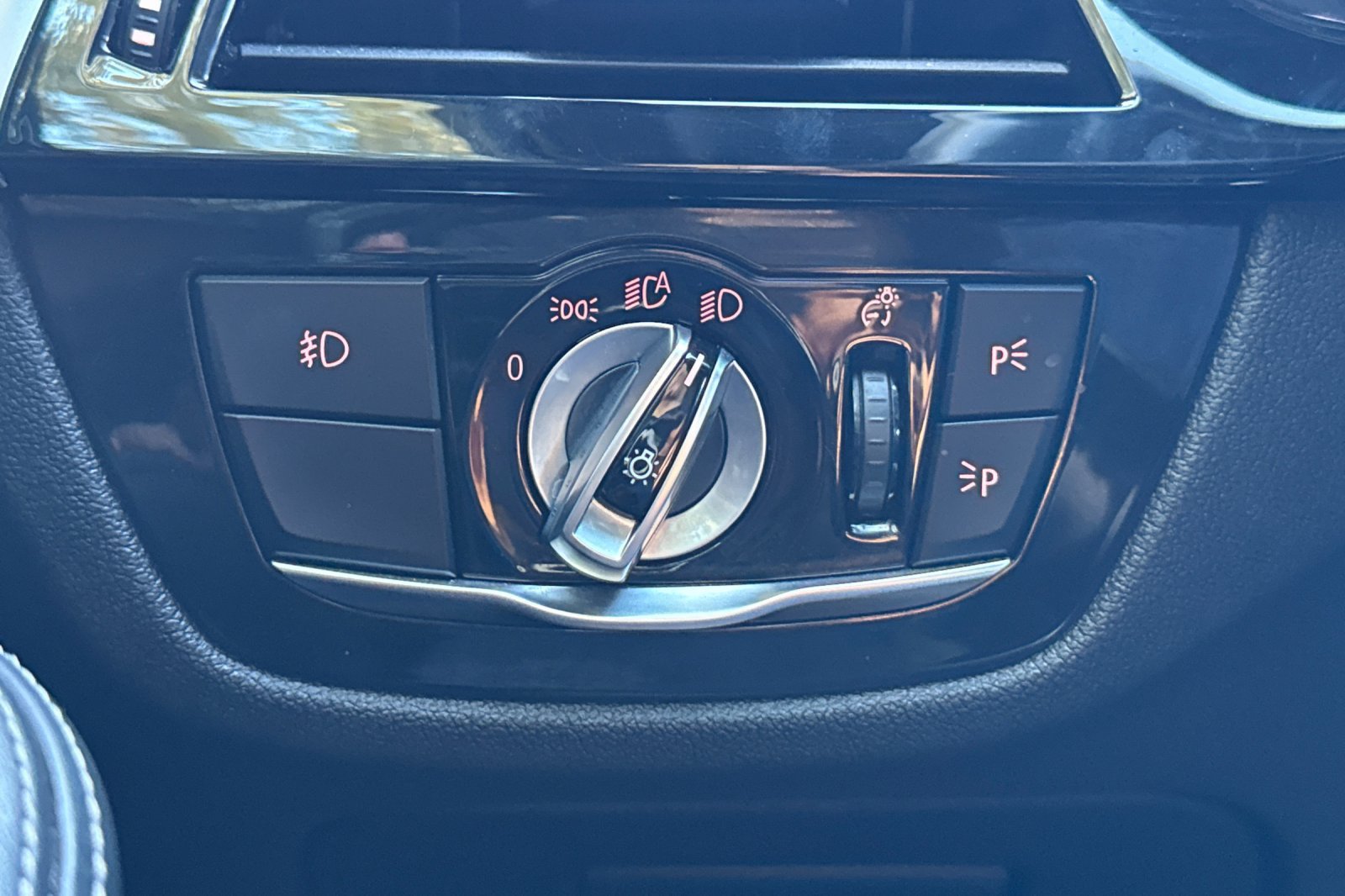 Used 2017 BMW 540i RWD image 32