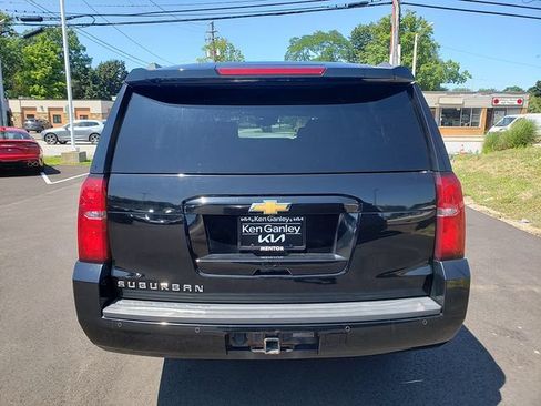 Used 2017 Chevrolet Suburban LT AWD/4WD image 5