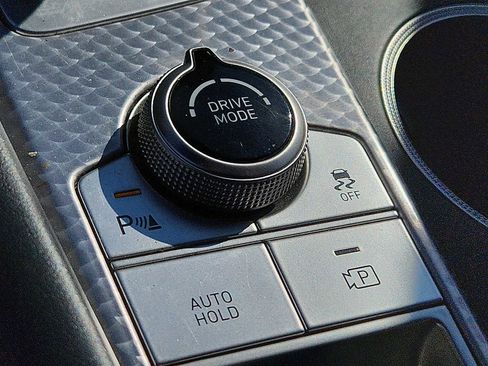 Used 2022 Genesis G70 3.3T w/ Sport Prestige Package image 25