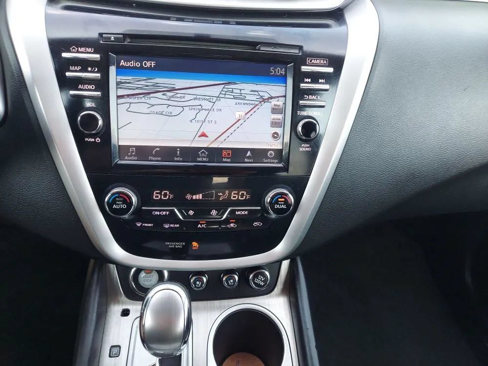 Used 2015 Nissan Murano Platinum w/ Platinum Technology Package AWD/4WD image 11