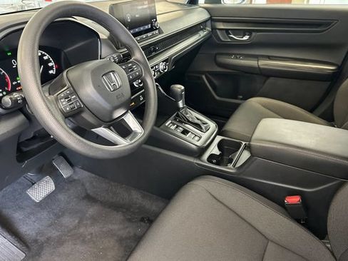 Used 2025 Honda CR-V LX image 11