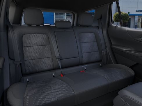 New 2026 Chevrolet Equinox LT w/ Safety and Technology Package FWD image 18