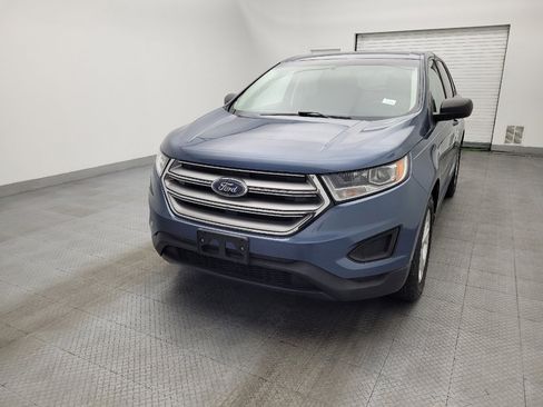 Used 2018 Ford Edge SE image 15