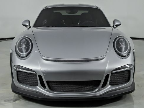 Used 2016 Porsche 911 GT3 RS RWD image 5