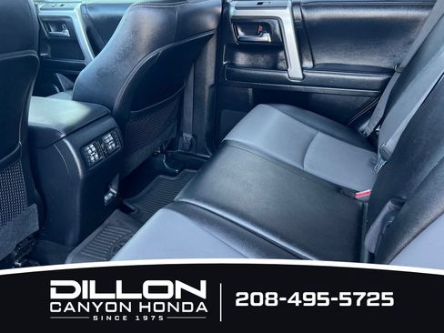 Used 2021 Toyota 4Runner SR5 Premium w/ Moonroof Package AWD/4WD image 42