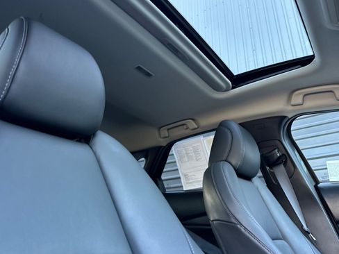 Certified 2025 MAZDA CX-30 AWD 2.5 S w/ Preferred Package image 19