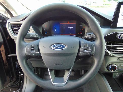 New 2026 Ford Escape Active image 17