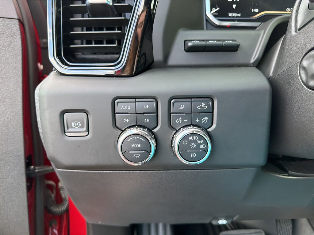 Used 2023 GMC Sierra 1500 AT4X AWD/4WD image 17