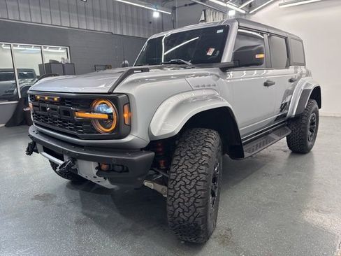 Used 2024 Ford Bronco Raptor w/ Interior Carbon Fiber Pack 6 AWD/4WD image 5