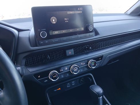 Used 2024 Honda CR-V Sport image 13