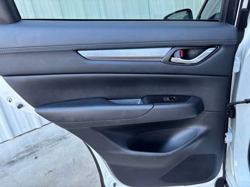 Used 2018 MAZDA CX-5 Touring w/ Preferred Equipment Package image 19