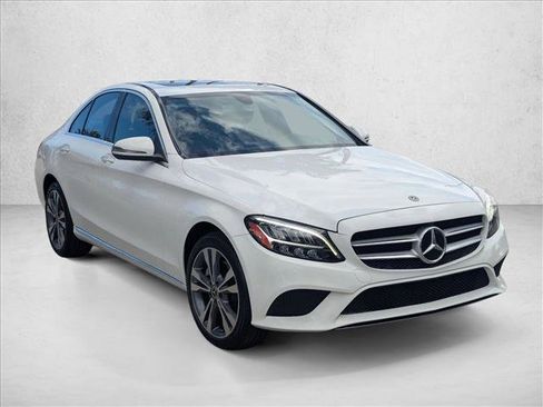 Used 2019 Mercedes-Benz C 300 4MATIC Sedan image 3