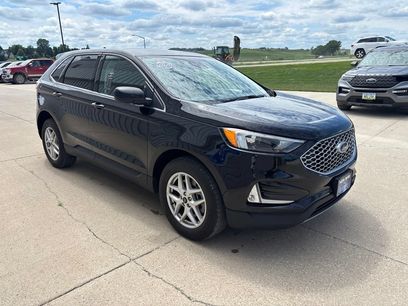 Used 2024 Ford Edge SEL w/ Convenience Package