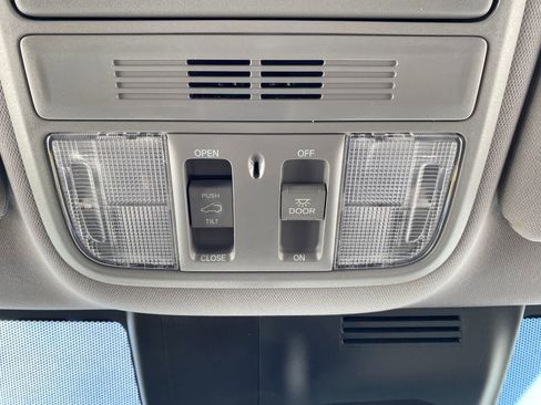 Used 2021 Honda CR-V EX image 28