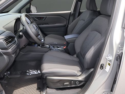 Certified 2025 Subaru Forester Premium w/ Convenience Package #1 AWD/4WD image 12