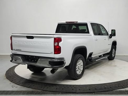 Used 2025 Chevrolet Silverado 2500 LT AWD/4WD image 7