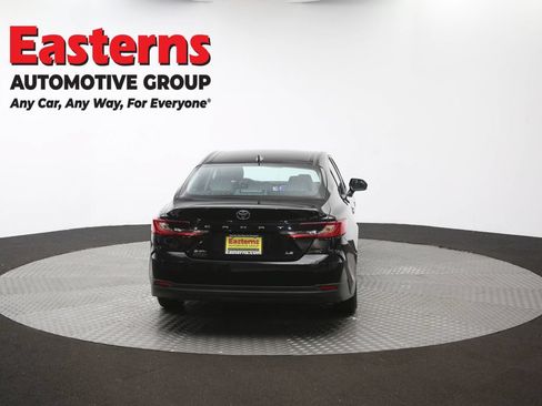 Used 2025 Toyota Camry LE FWD image 36