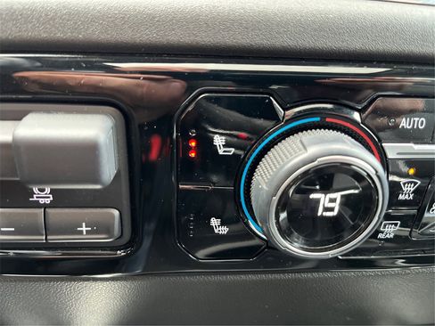 Used 2024 Chevrolet Silverado 1500 RST image 48