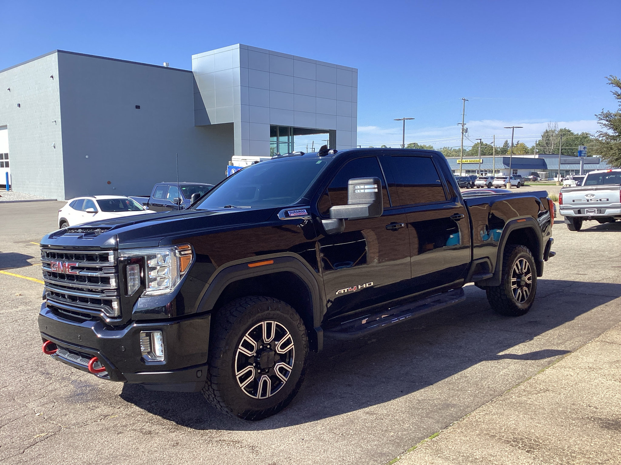 Used 2020 GMC Sierra 2500 AT4 w/ AT4 Premium Package AWD/4WD image 5