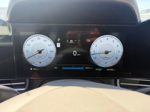 Used 2024 Hyundai Elantra SEL FWD image 9