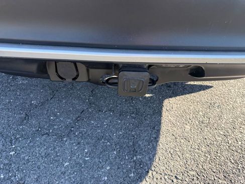 Used 2019 Honda Pilot Elite image 18