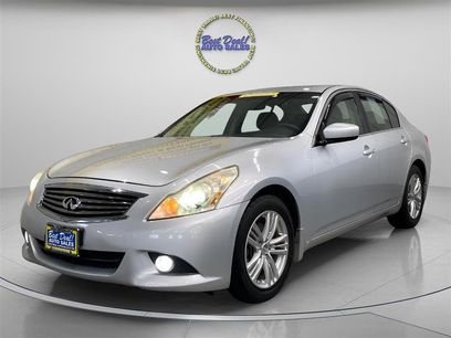 Used 2013 INFINITI G37 x w/ Premium Pkg