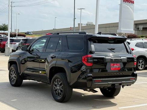 Used 2025 Toyota 4Runner SR5 RWD image 4