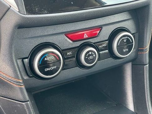 Used 2020 Subaru Crosstrek 2.0i Premium image 21