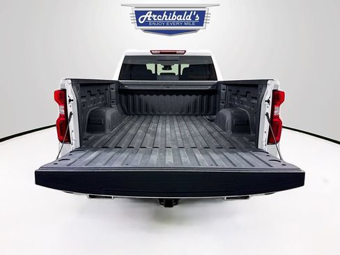 Used 2024 Chevrolet Silverado 1500 RST w/ Convenience Package II AWD/4WD image 26