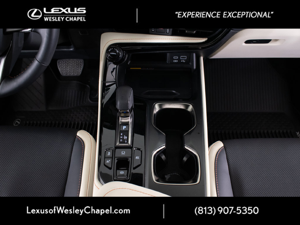 Used 2024 Lexus NX 350h AWD image 21