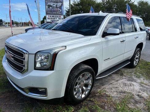 Used 2020 GMC Yukon SLT image 1