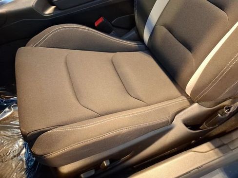 Used 2023 Chevrolet Camaro LT w/ Technology Package RWD image 17