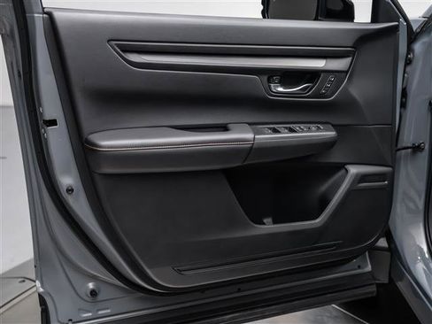 Used 2025 Honda CR-V Sport-L image 23