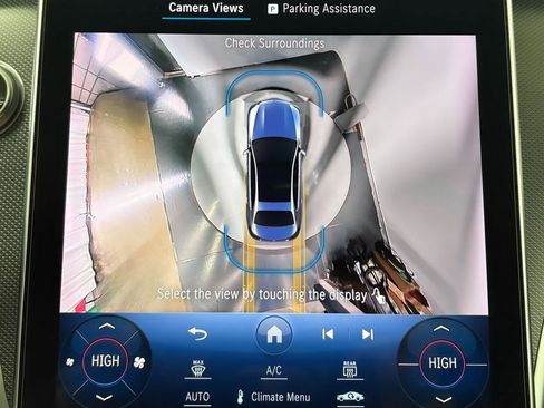 Used 2024 Mercedes-Benz C 43 AMG 4MATIC Sedan image 24