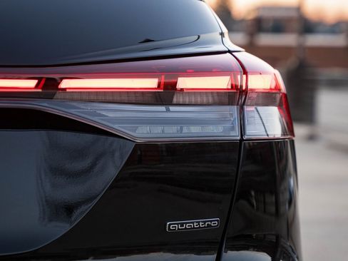 Used 2024 Audi Q4 e-tron Prestige w/ Black Optic Package image 6