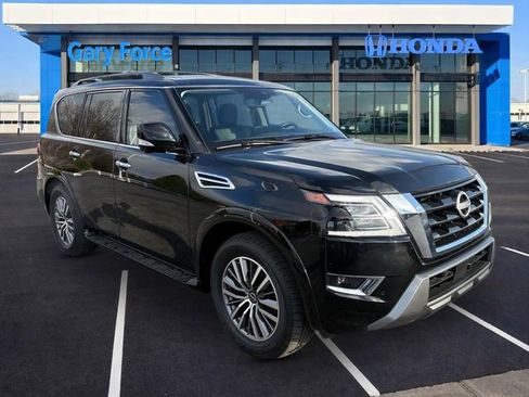 Used 2023 Nissan Armada SL w/ Captain's Chairs Package image 1