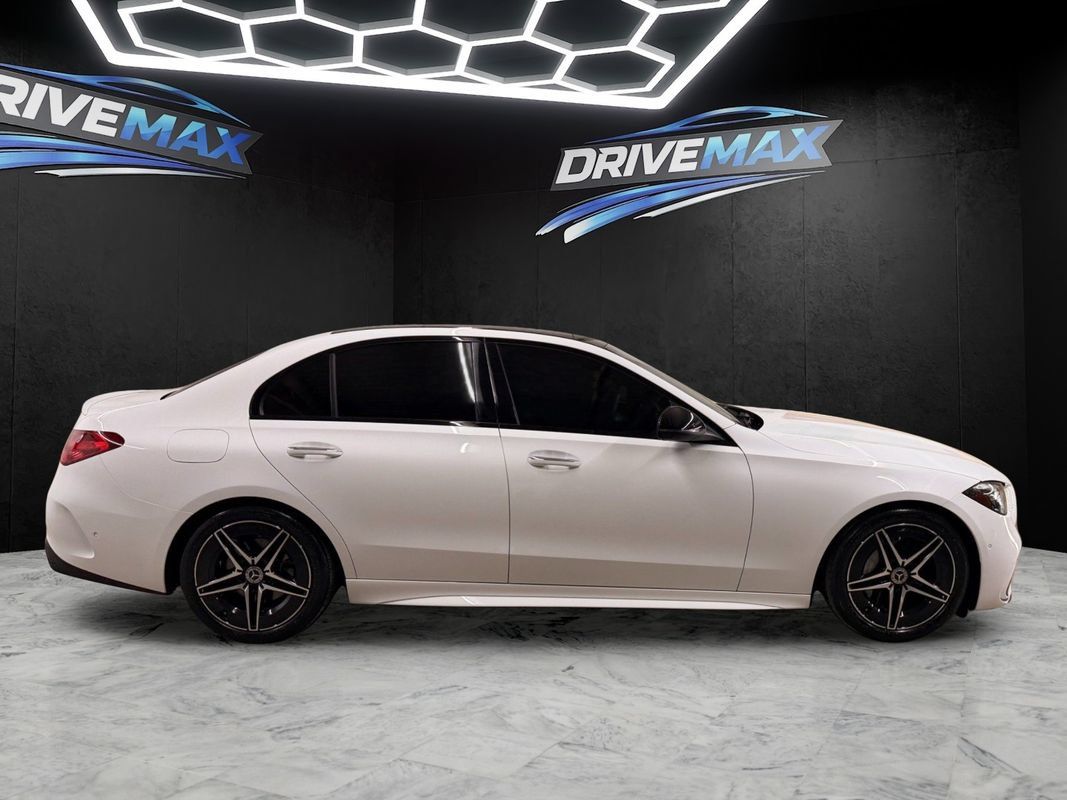 Used 2022 Mercedes-Benz C 300 Sedan image 4