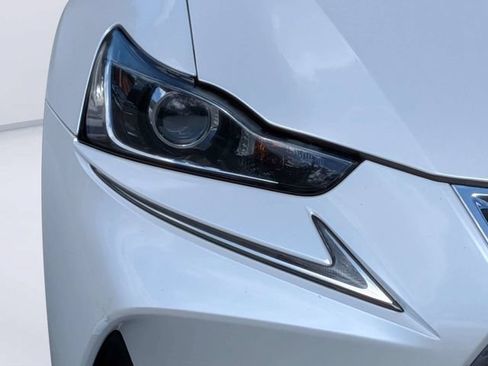 Used 2017 Lexus IS 300 AWD w/ Navigation System Package image 8