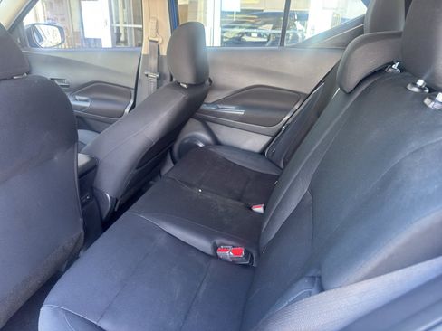 Used 2023 Nissan Kicks S FWD image 8