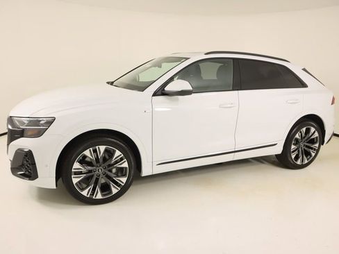 New 2026 Audi Q8 Premium Plus AWD/4WD image 2