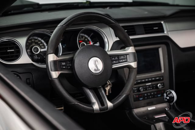 Used 2014 Ford Mustang Shelby GT500 RWD image 6