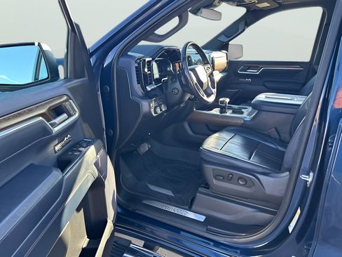 Used 2022 Chevrolet Silverado 1500 High Country w/ Max Trailering Package AWD/4WD image 24