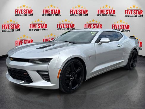 Used 2017 Chevrolet Camaro SS image 3
