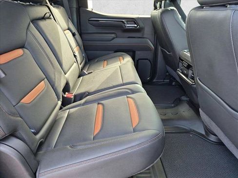 Used 2026 GMC Sierra 1500 AT4 w/ Technology Package AWD/4WD image 19