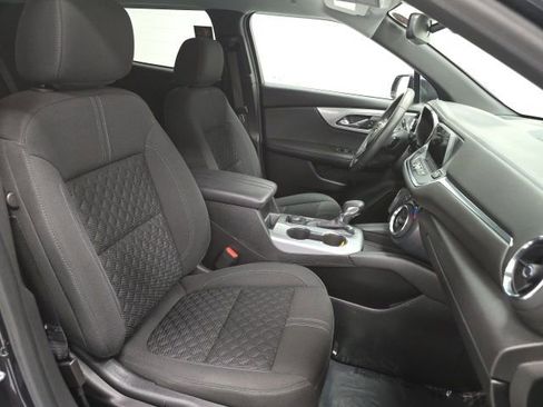Certified 2022 Chevrolet Blazer LT image 29