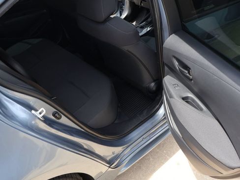 Used 2022 Toyota Corolla LE FWD image 27