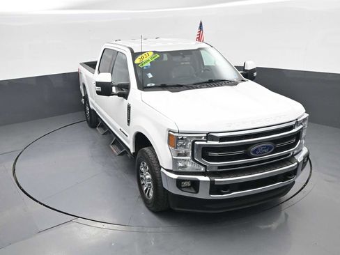 Used 2021 Ford F250 Lariat w/ Lariat Value Package AWD/4WD image 10