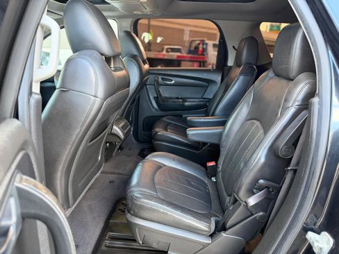 Used 2012 GMC Acadia Denali image 11